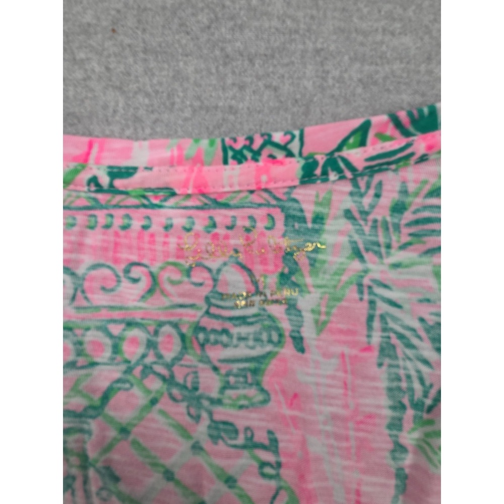 Lilly Pulitzer M Hot Pink Tropical Print V-neck T-shirt Top Resort Cruise Wear - Picture 3 of 8